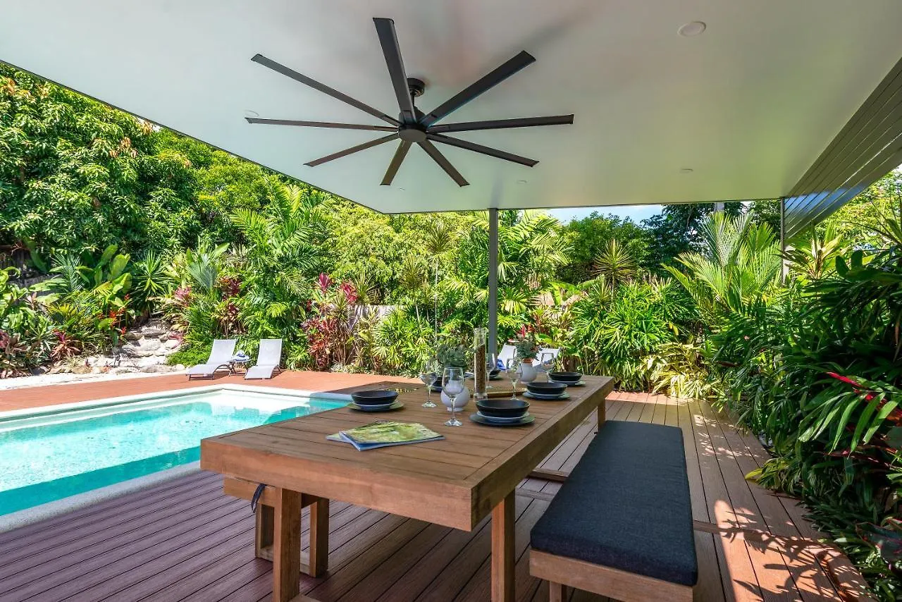 Paradiso Port Douglas 0*,  Australië